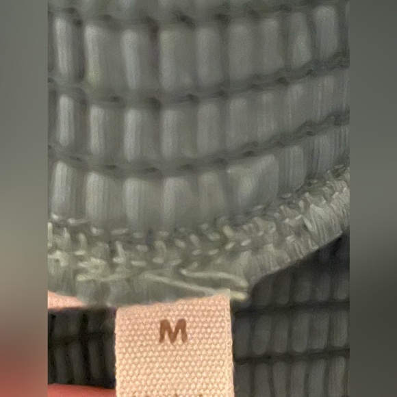 Soft Surroundings Floriana Velvet Peplum Ruffle Blouse Pine Grove Size Medium - Picture 11 of 13